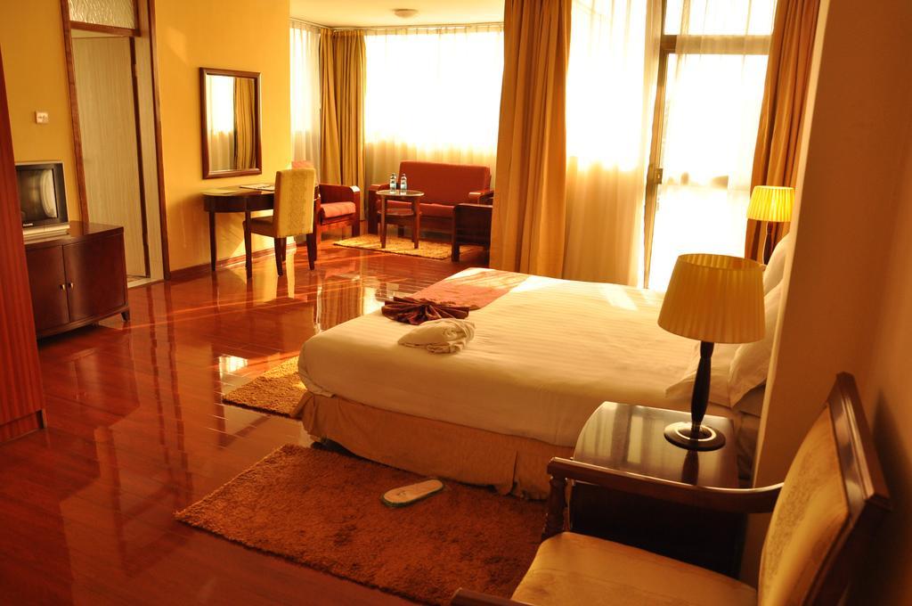 Churchill Addis Ababa Hotel Værelse billede