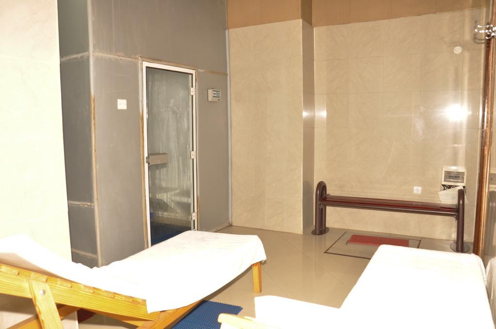 Churchill Addis Ababa Hotel Eksteriør billede